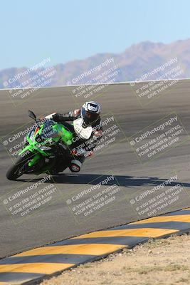 media/Nov-12-2023-SoCal Trackdays (Sun) [[5d1fba4e7d]]/Bowl (930am)/